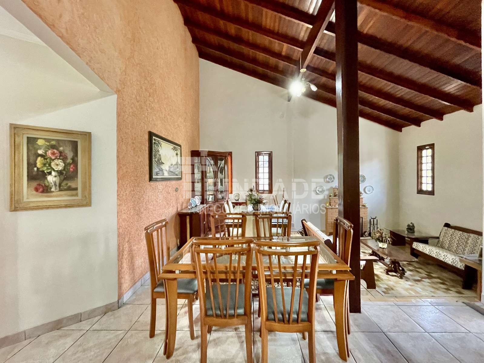 Casa térrea com 3 suítes na Granja Viana, foto 42 de 48