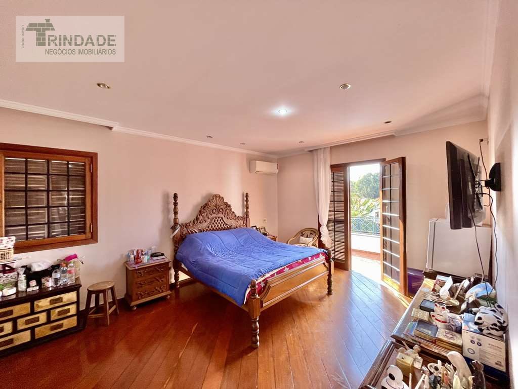 2 CASAS no mesmo lote, 6 dormitórios/5 suítes na Granja Viana, foto 29 de 59