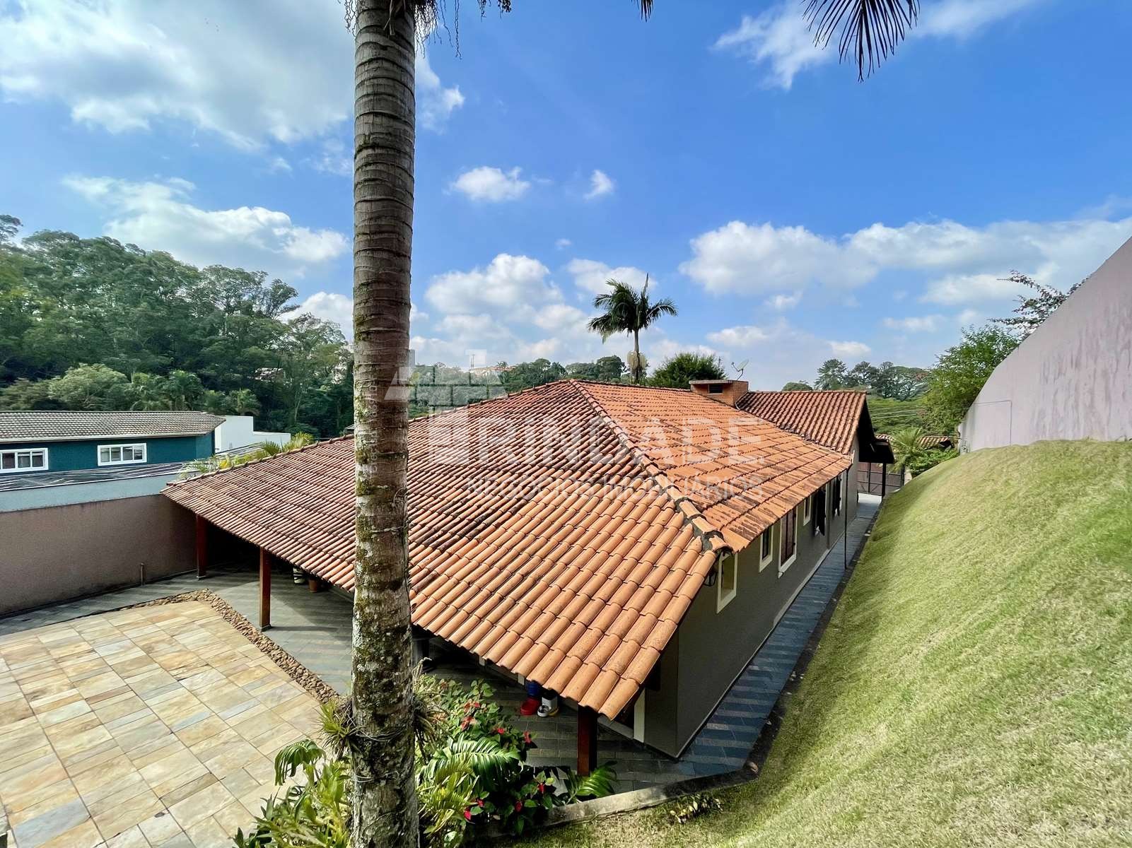 Casa térrea com 3 suítes na Granja Viana, foto 32 de 48