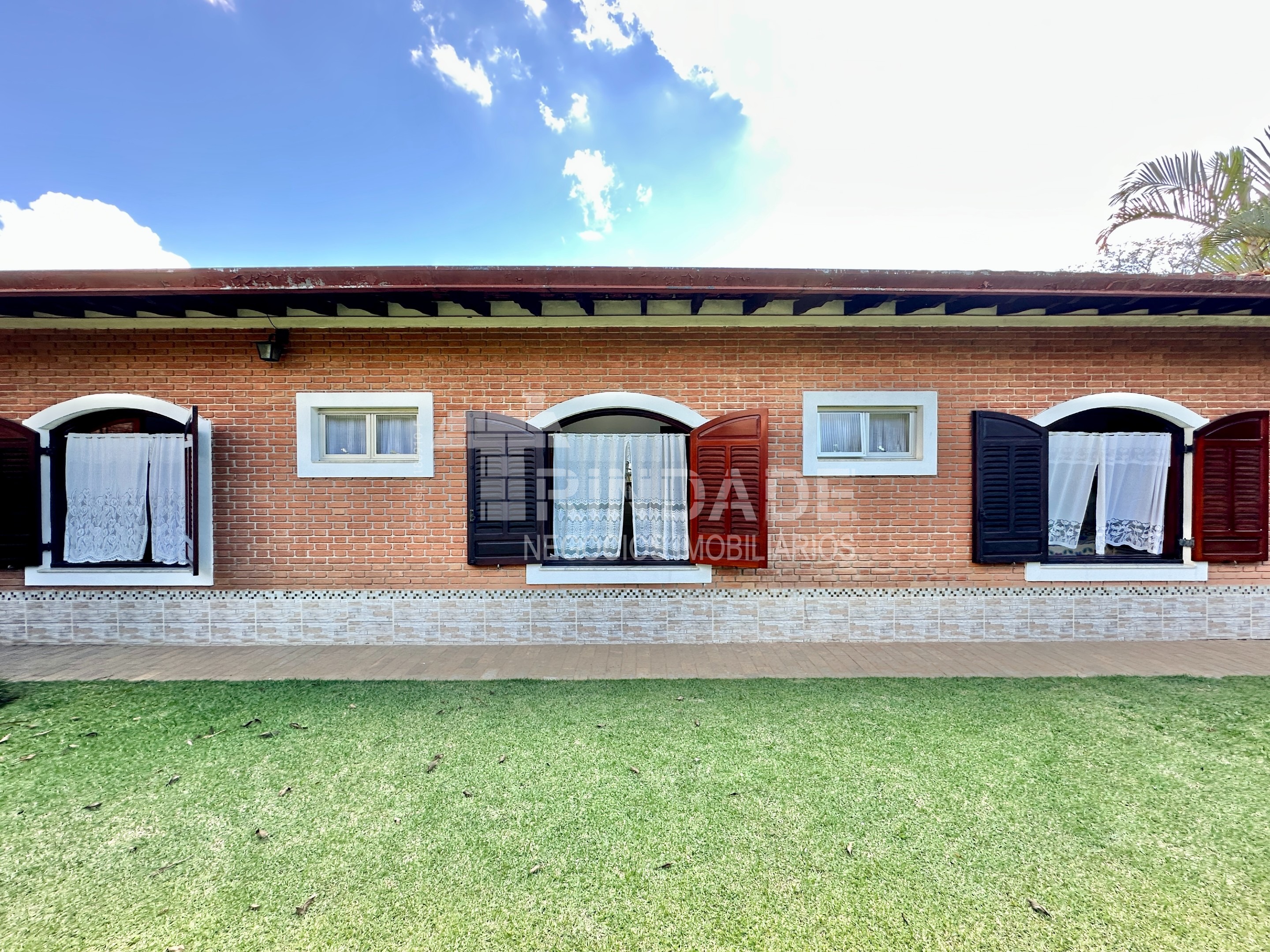 Casa Térrea com 3 dormitórios na Granja Viana, foto 46 de 52