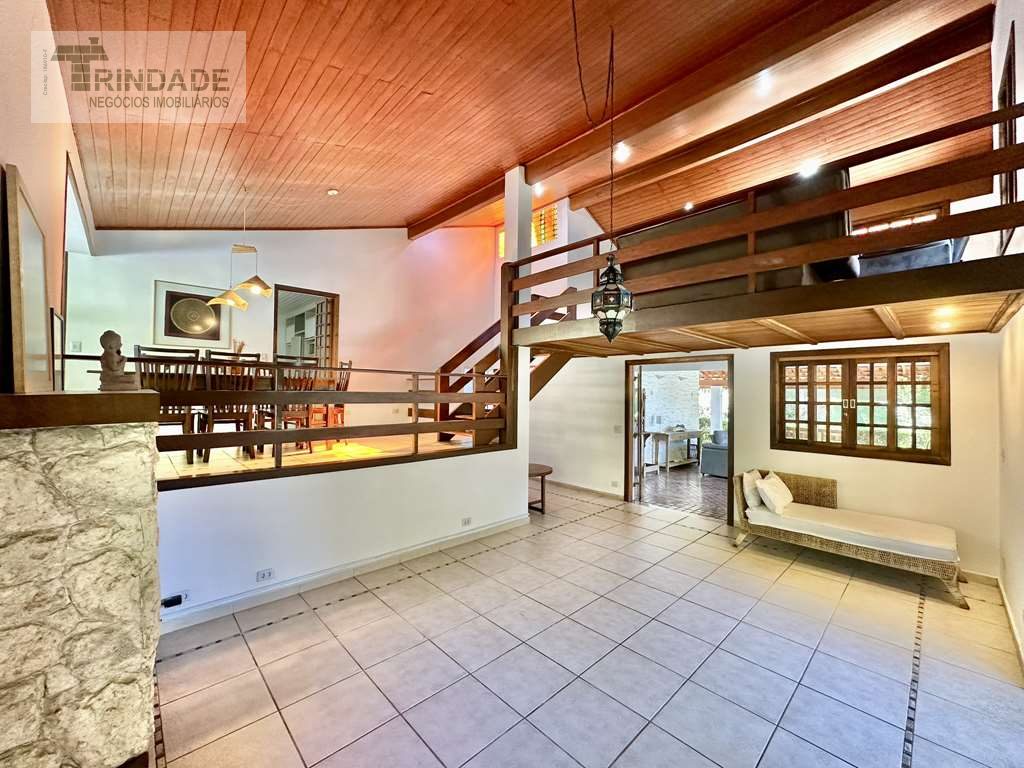 Casa térrea, impecável com 3 dormitórios / 1 suíte na Granja Viana, foto 11 de 50