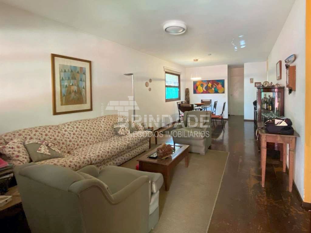 Casa Térrea com 3 suítes, lote plano, piscina e Gourmet, foto 10 de 34