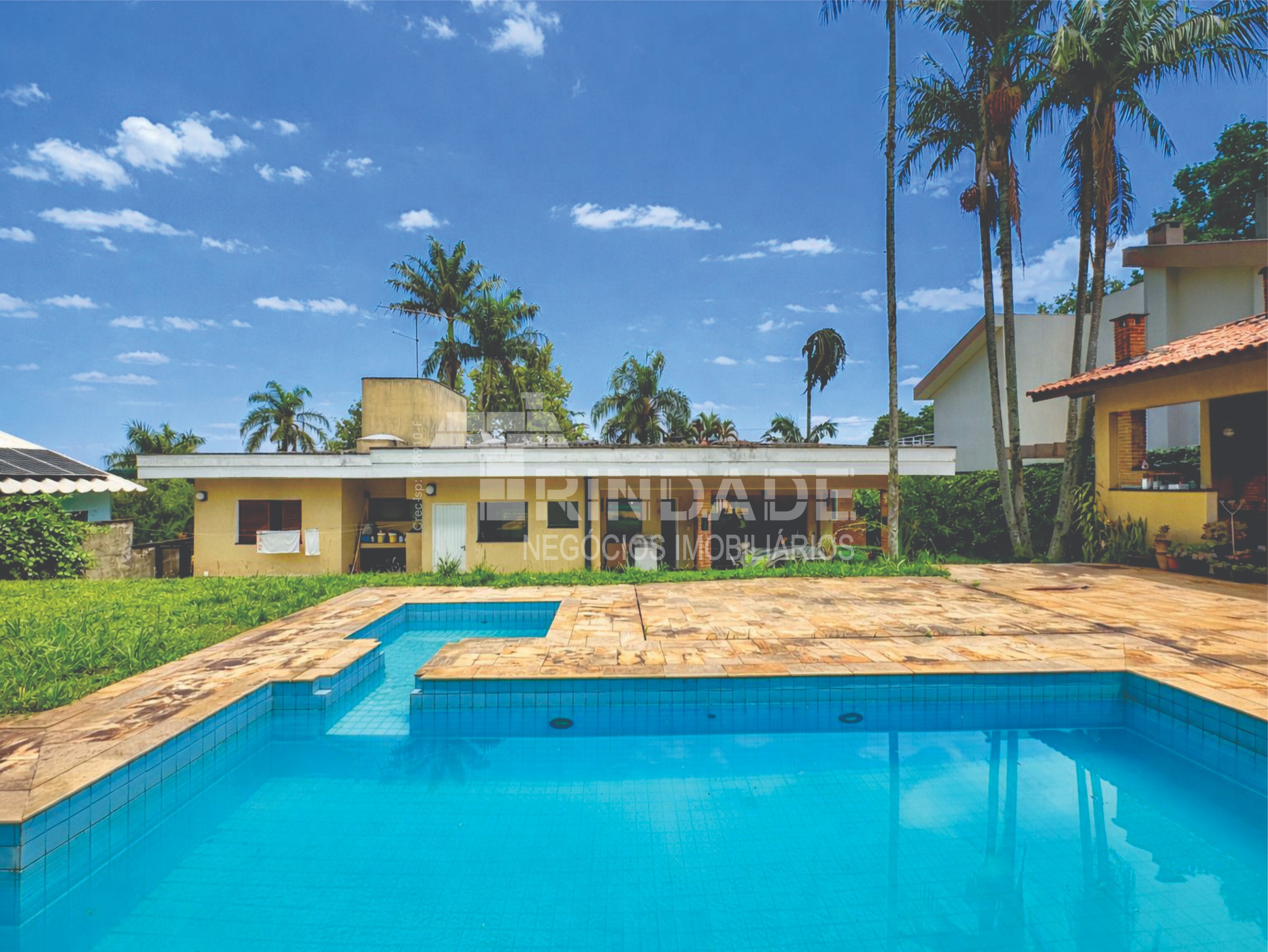 Casa impecável com 5 suítes na Granja Viana, foto 14 de 54