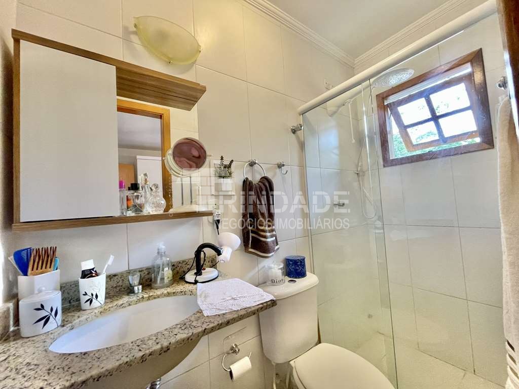 Ótima casa com 3 dormitórios / sendo 1 suíte / 81,40m², foto 25 de 30