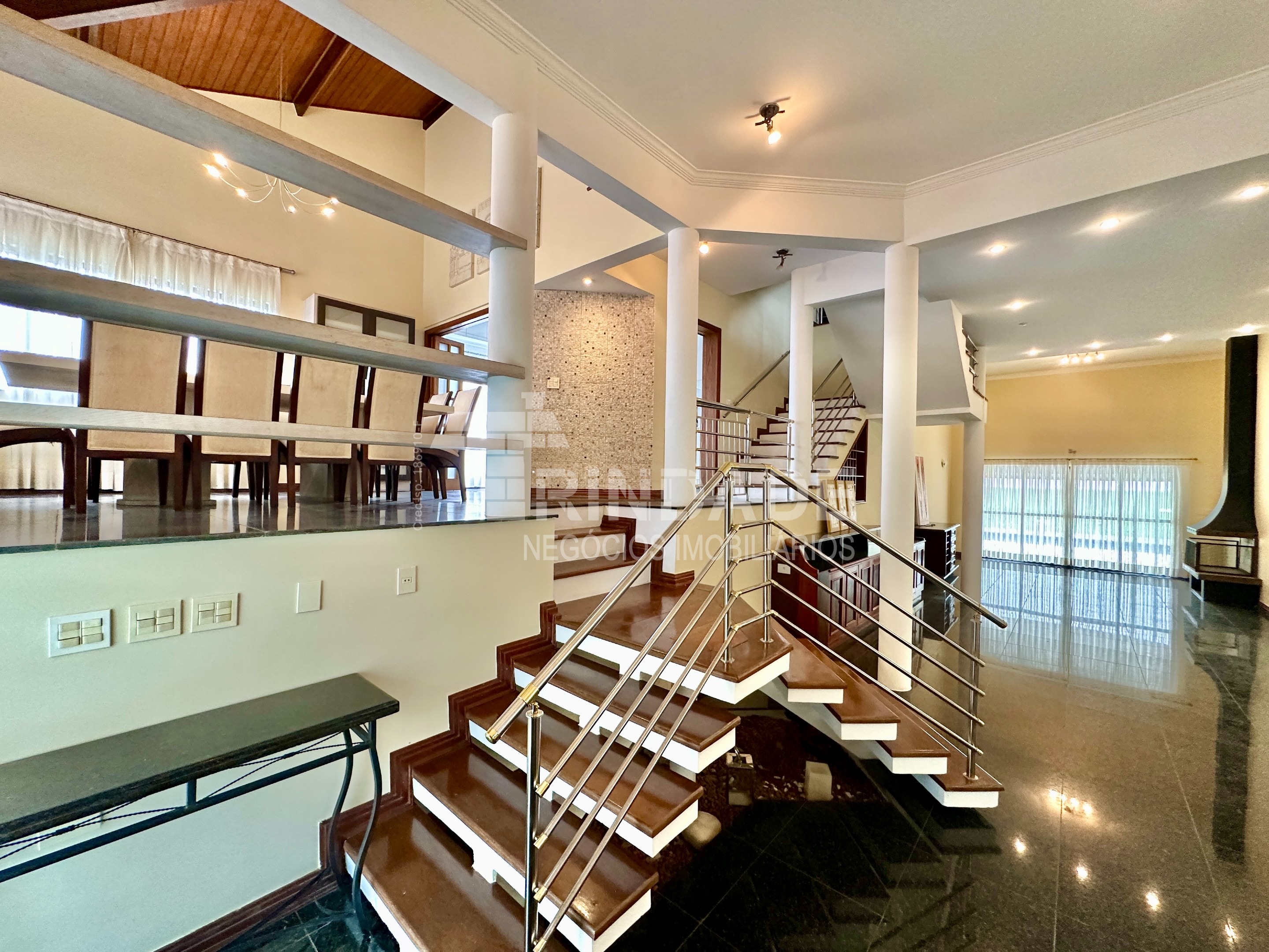 Excelente casa com 4 suítes na Granja Viana, foto 44 de 58