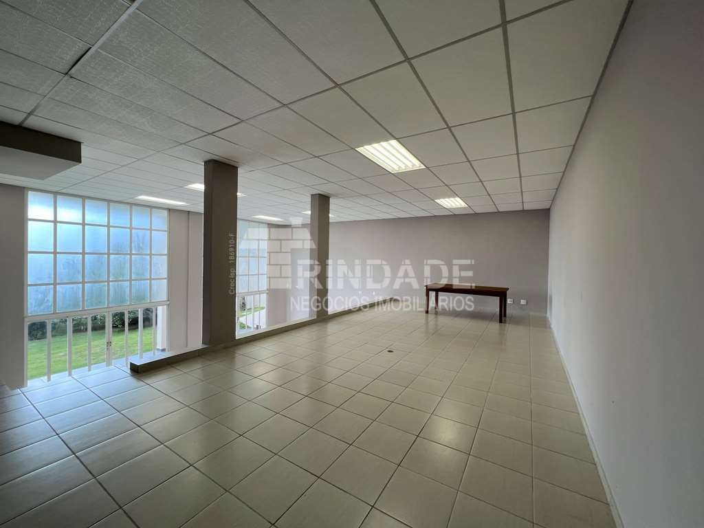 Casa impecável com 4 dormitórios / 3 suítes na Granja Viana, foto 26 de 48