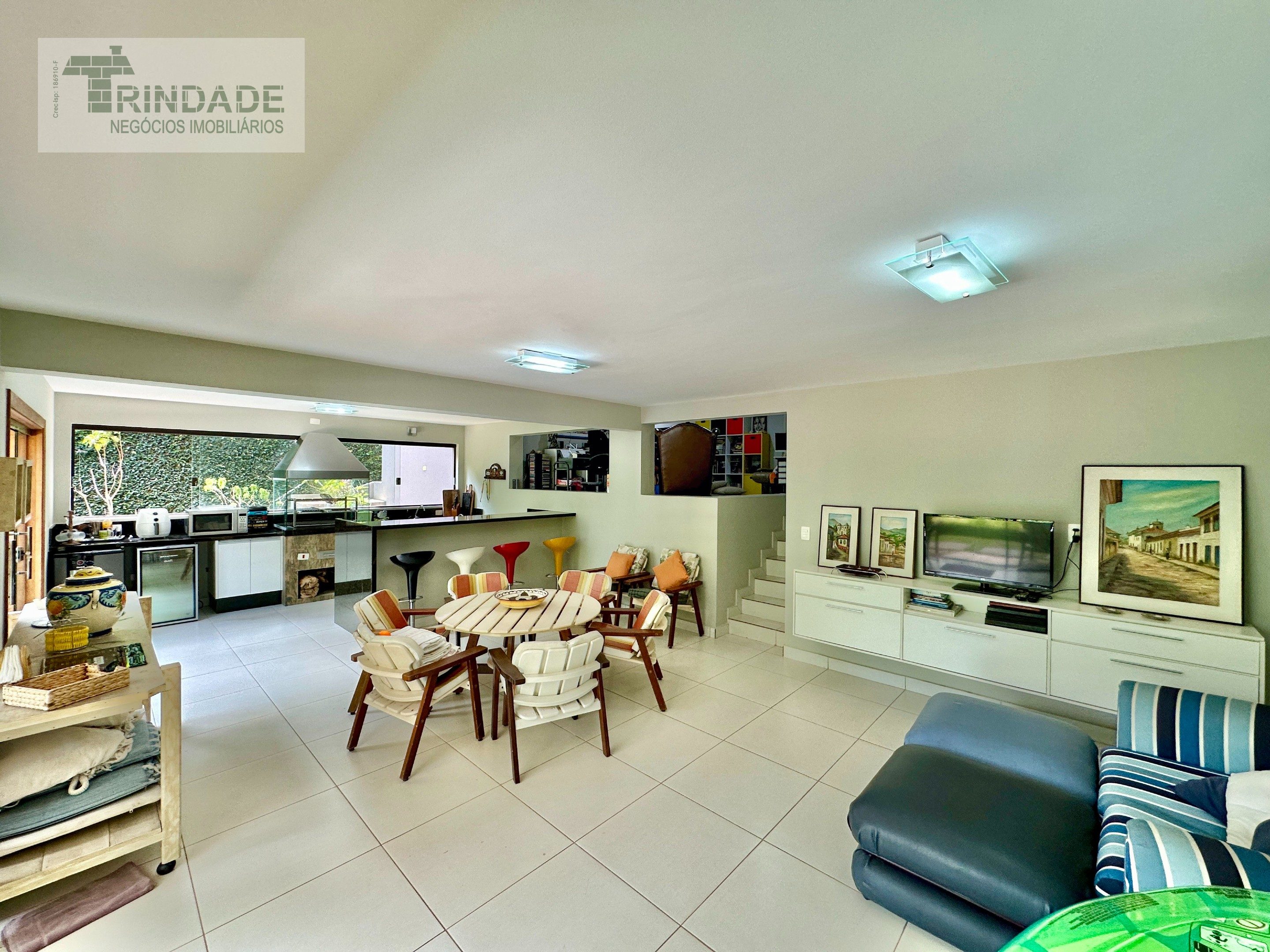 Casa com 4 dormitórios / 1 suíte na Granja Viana, foto 16 de 54