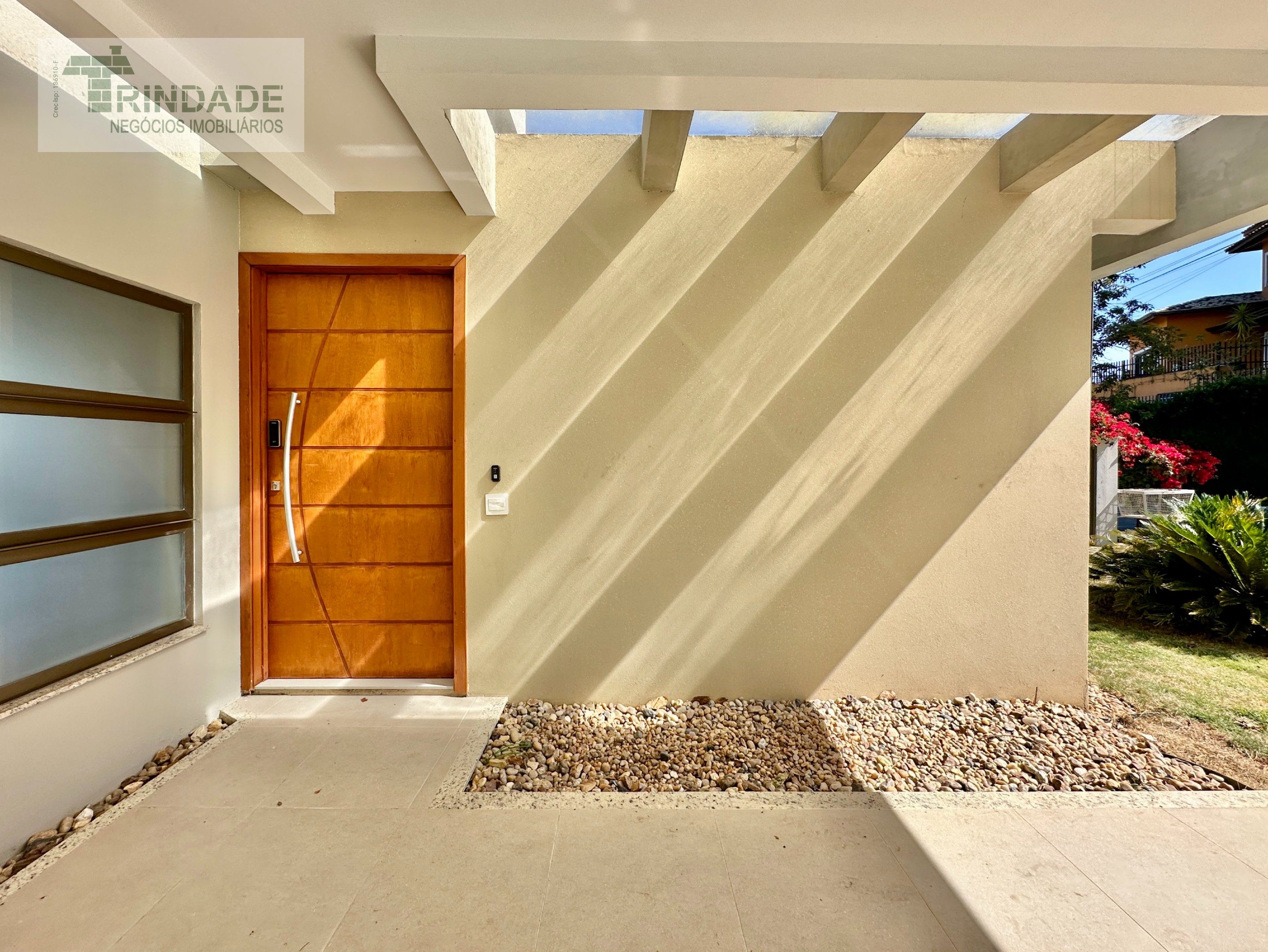Casa impecável com 3 suítes, área gourmet, escritório e linda vista na Granja Viana, foto 7 de 56