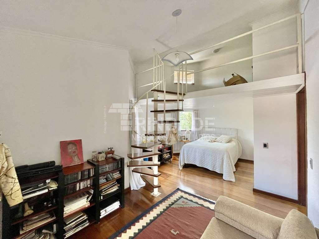 Ótima casa com 4 suítes na Granja Viana, foto 33 de 52