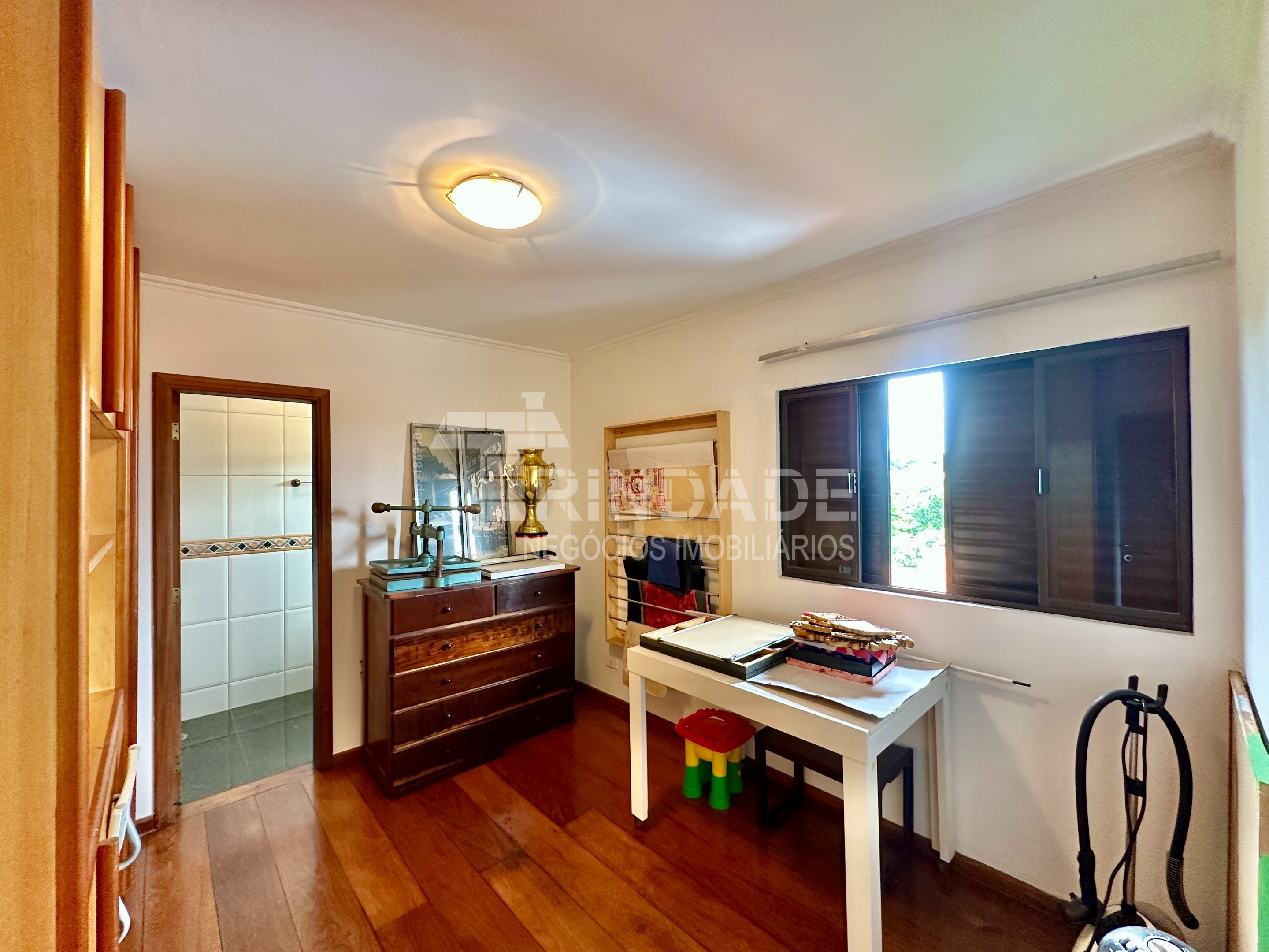 Excelente casa com 4 suítes na Granja Viana, foto 40 de 58