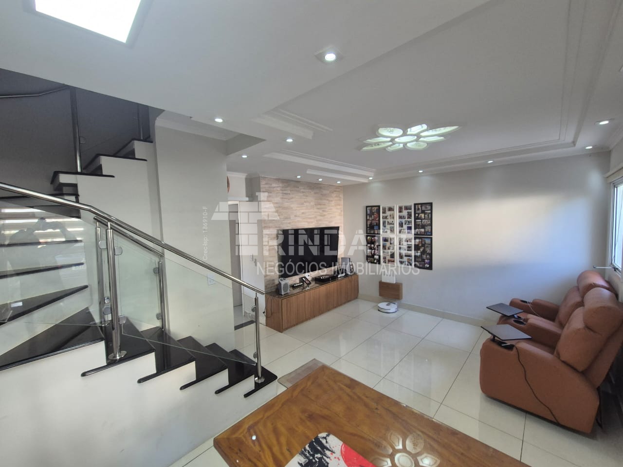 Casa Impecável à venda na Granja Viana, com  3 dormitórios, 153m² por 795.000, foto 28 de 31