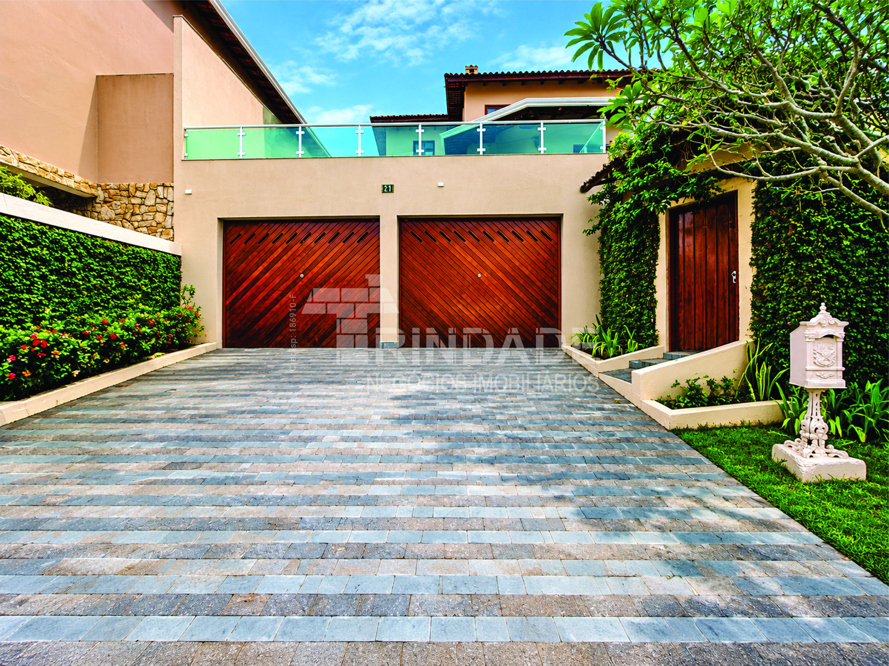 Casa com 4 dormitórios / 2 suítes / piscina por 1.600.000,00, foto 10 de 65