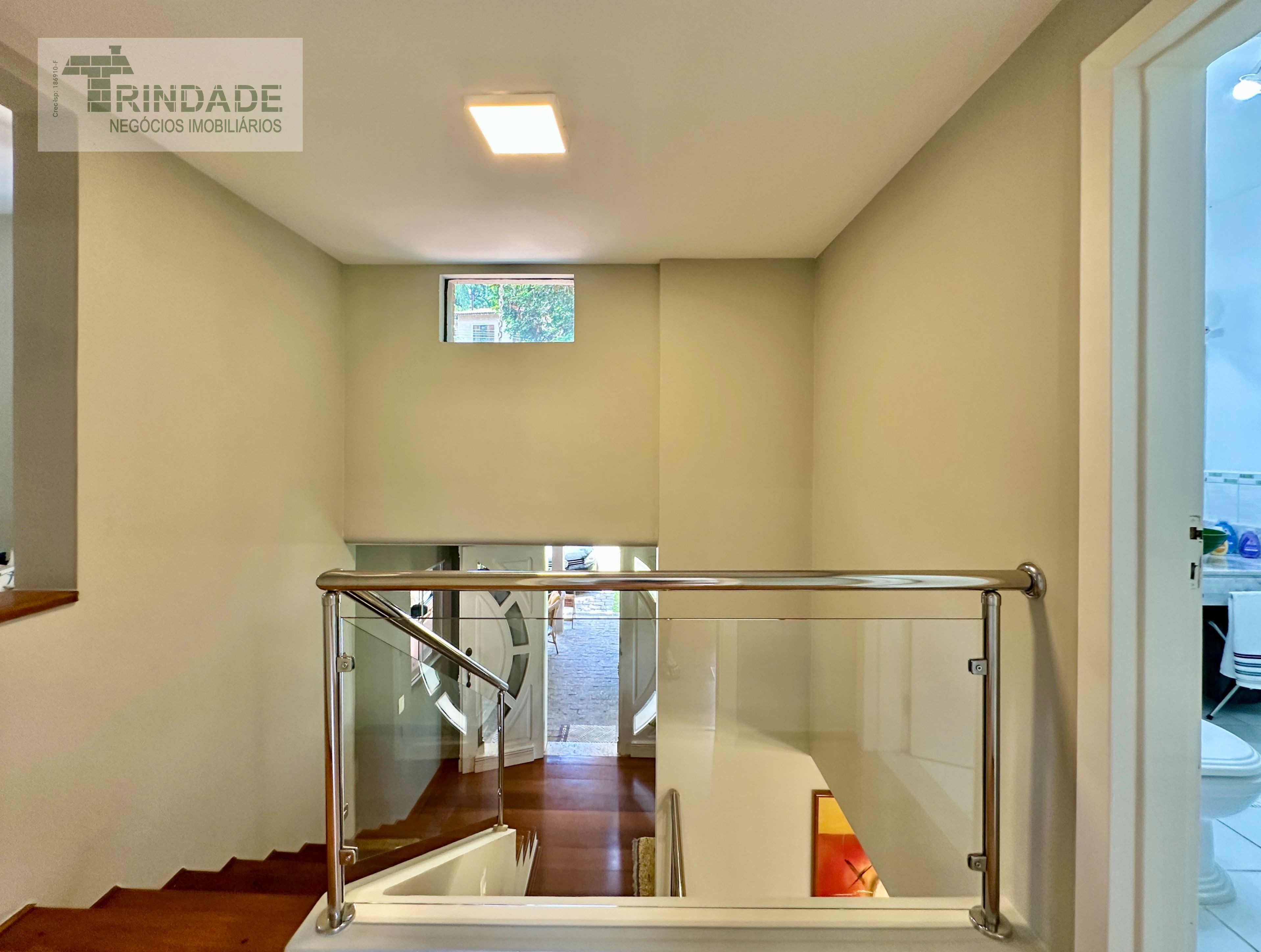 Casa com 4 dormitórios / 1 suíte na Granja Viana, foto 9 de 54