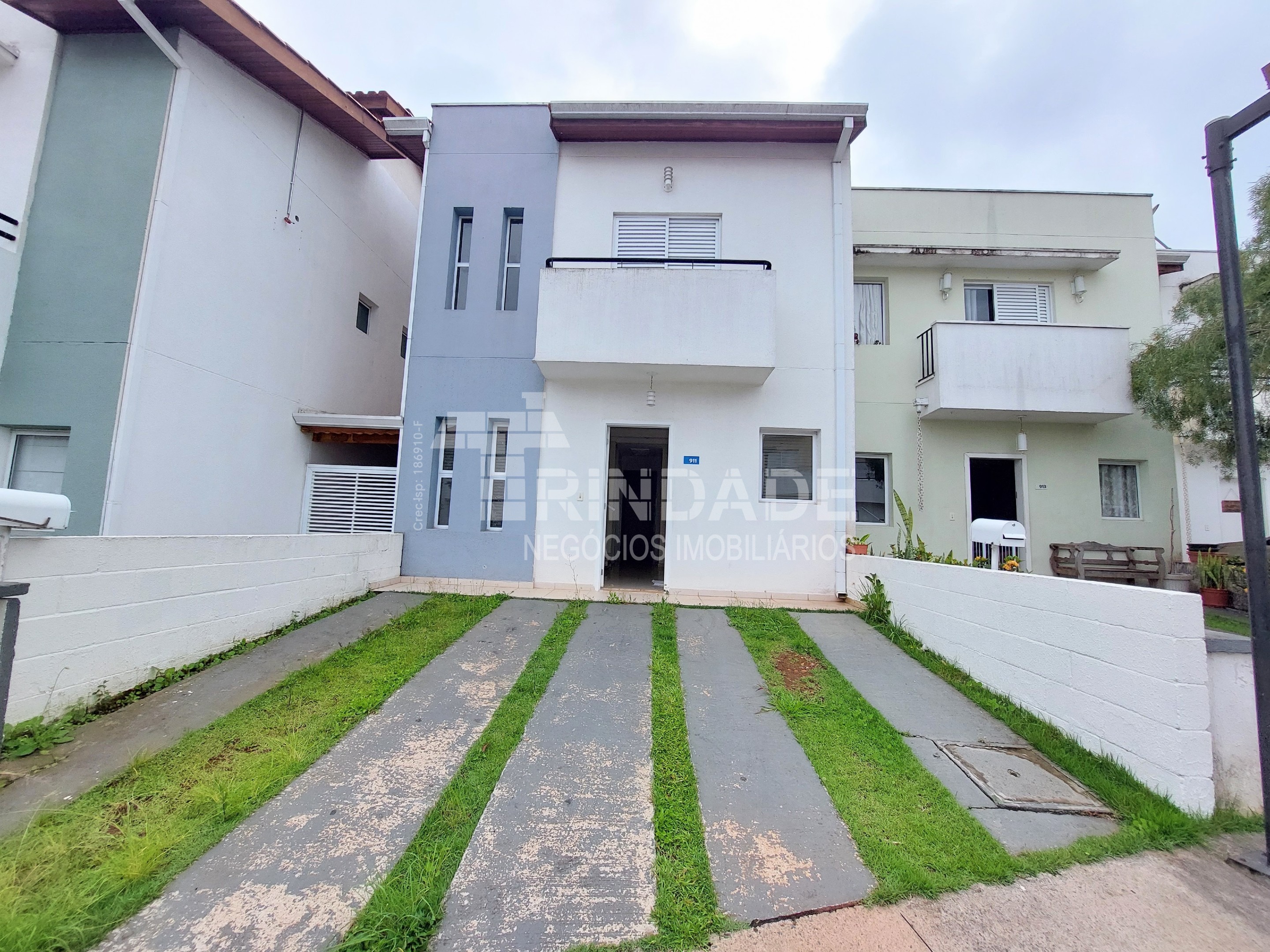 Casa com 3 dormitórios / 1 suíte, 115 m², foto 1 de 41