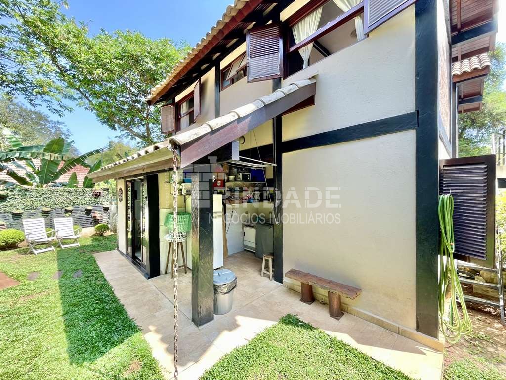 Casa com 3 dormitórios (sendo 1 suíte) / 183,31m² na Granja Viana, foto 46 de 55