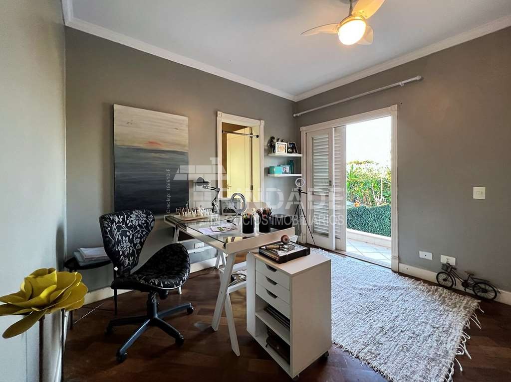Casa impecável com 4 suítes no miolo da Granja Viana, foto 42 de 46