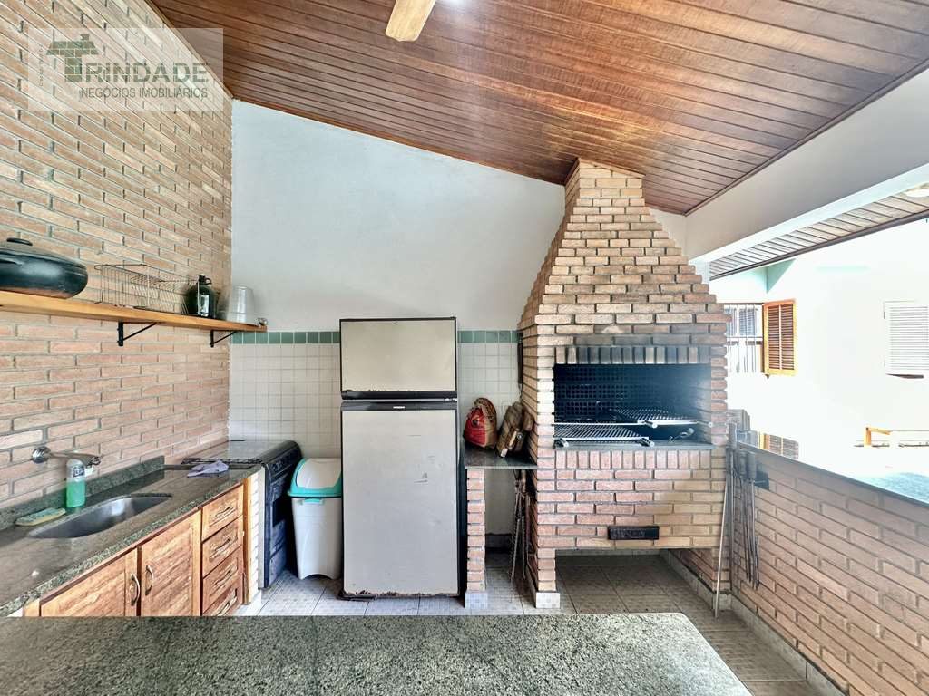 Casa com 4 dormitórios / 3 suítes, piscina, gourmet e muita natureza!, foto 53 de 55