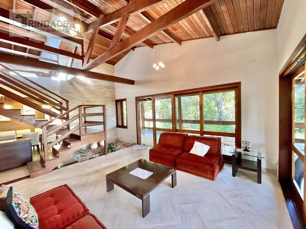 Casa impecável com 5 dormitórios / 3 suítes na Granja Viana, foto 10 de 53