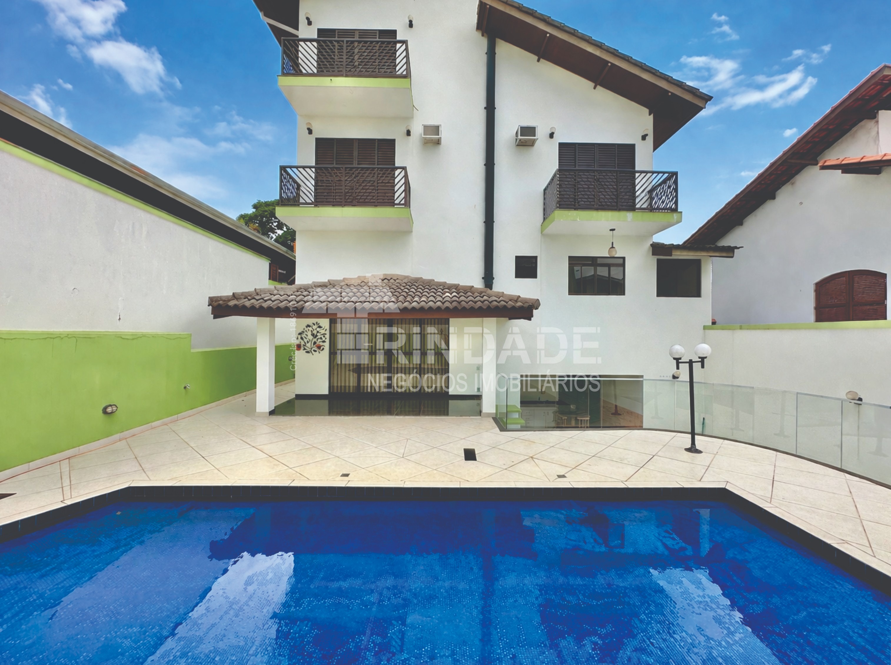 Excelente casa com 4 suítes na Granja Viana, foto 25 de 58