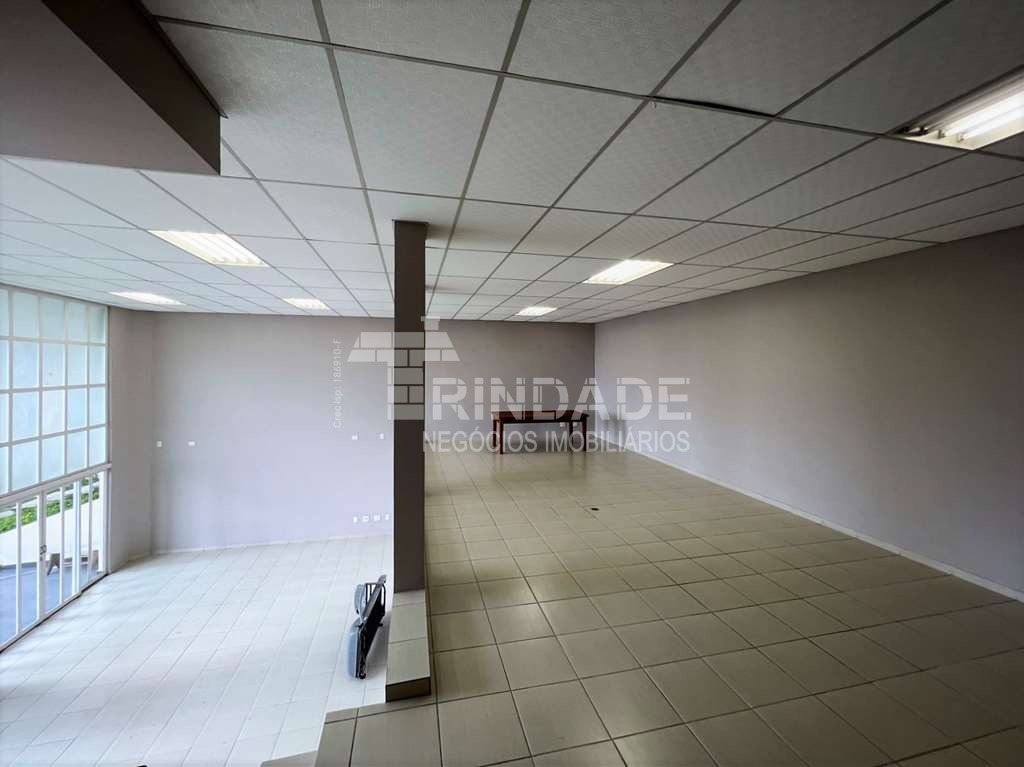 Casa impecável com 4 dormitórios / 3 suítes na Granja Viana, foto 25 de 48