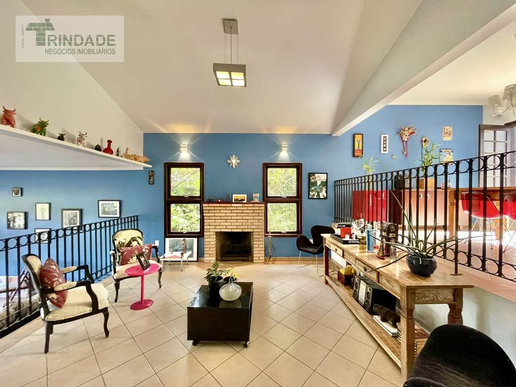 Casa com 4 dormitórios / 2 suíte na Granja Viana, foto 19 de 53