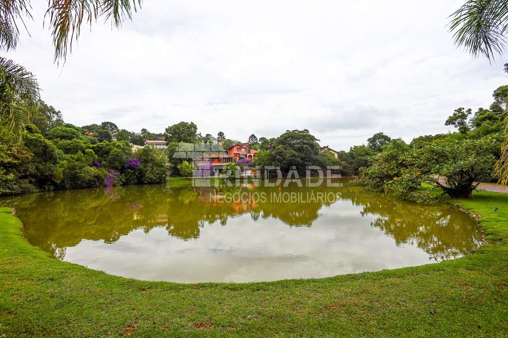 Casa com 5 dormitórios / 2suítes - Rústica e gourmet na Granja Viana, foto 10 de 65