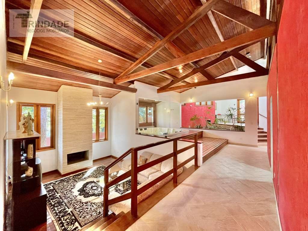 Casa impecável com 5 dormitórios / 3 suítes na Granja Viana, foto 20 de 53