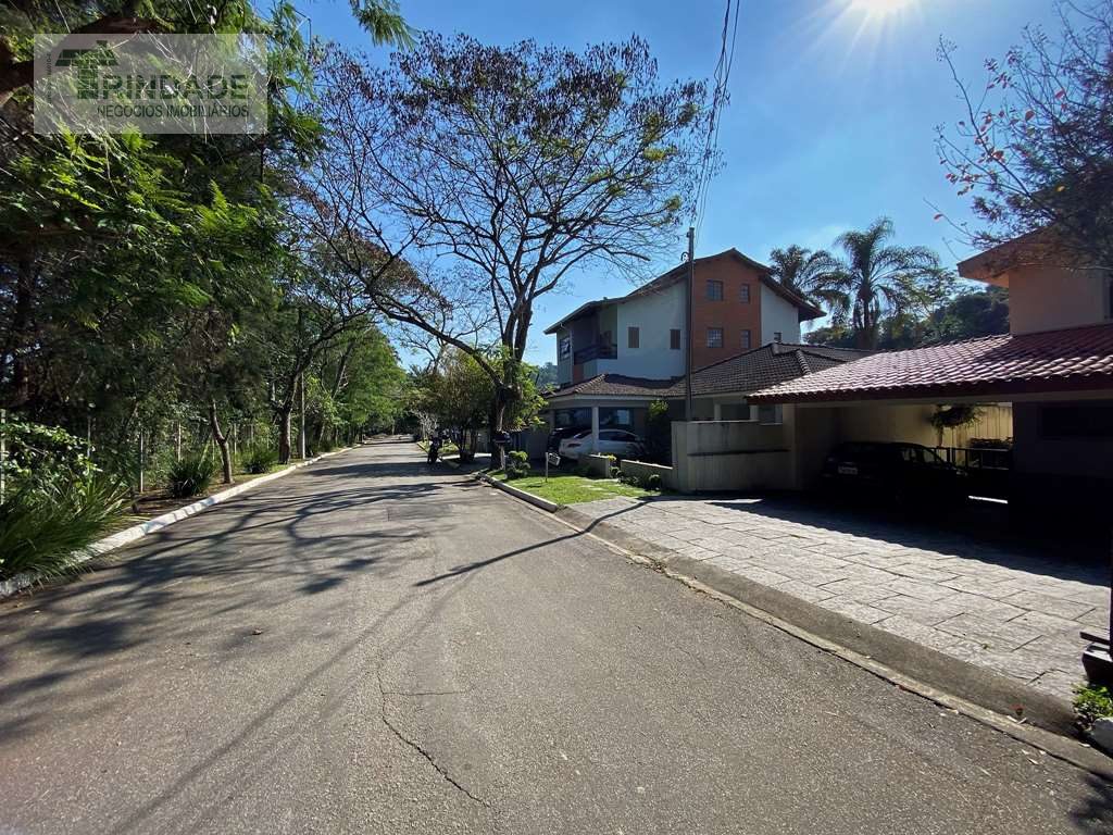 Casa Impecável com 4 dormitórios (2 suítes) e área gourmet na Granja Viana, foto 3 de 36