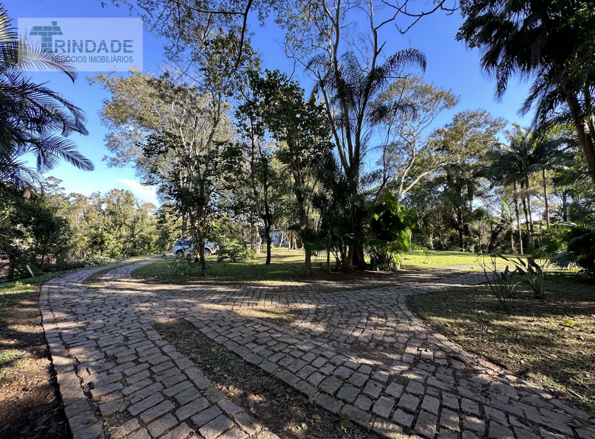Casa em terreno de 10.490m² - Ideal para morar ou investir na Granja Viana, foto 7 de 48