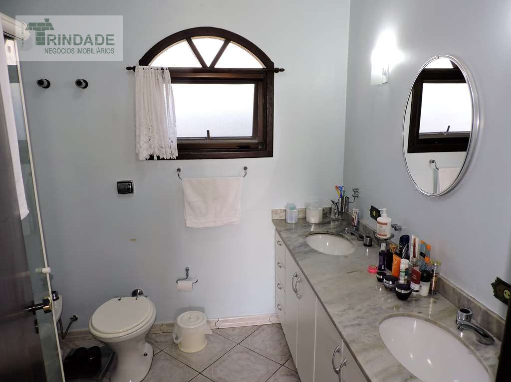 Casa com 3 dormitórios / 1 suíte em 2 lotes na Granja Viana, foto 28 de 32