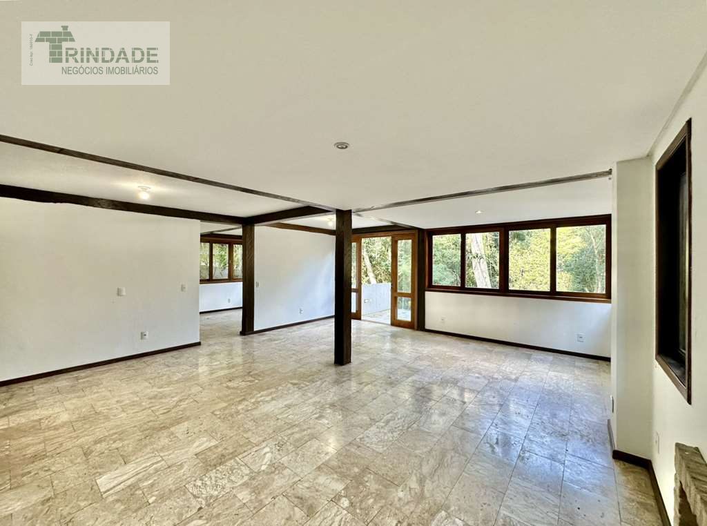 Casa com 5 dormitórios / 3 suítes na Granja Viana, foto 13 de 53