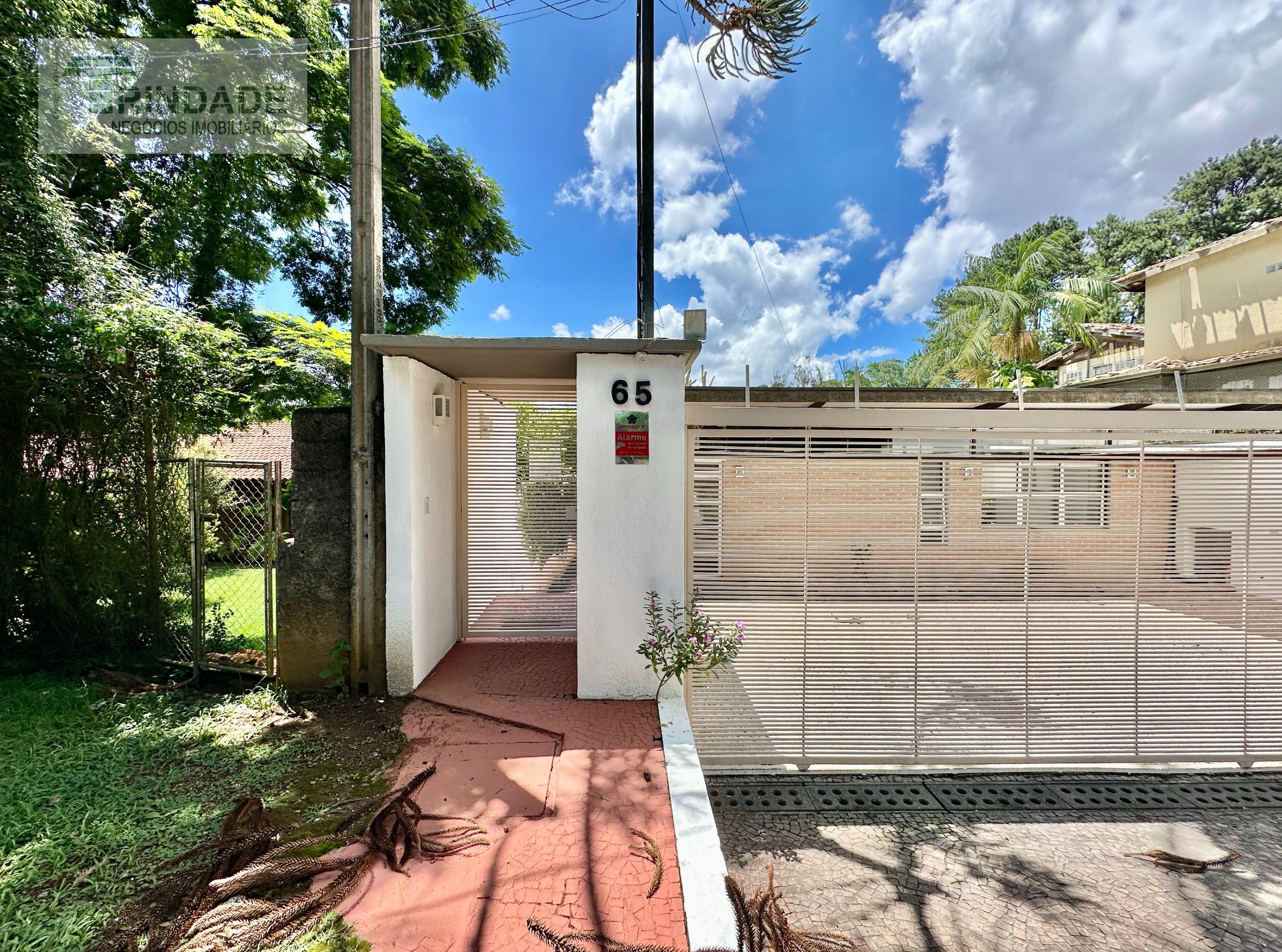 Casa térrea moderna com 3 suítes na Granja Viana, foto 8 de 56