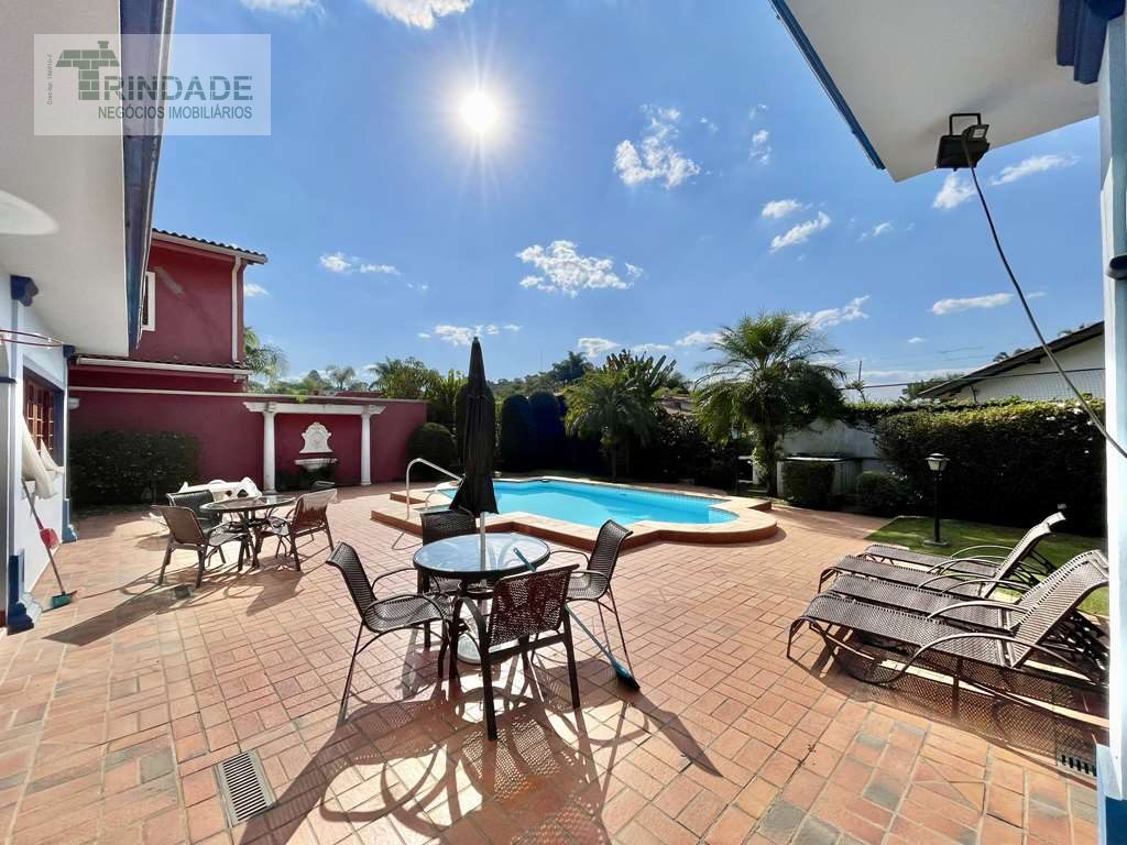 2 CASAS no mesmo lote, 6 dormitórios/5 suítes na Granja Viana, foto 9 de 59