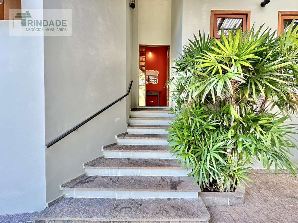 Casa com 4 dormitórios / 3 suítes, piscina, gourmet e muita natureza!, foto 8 de 55