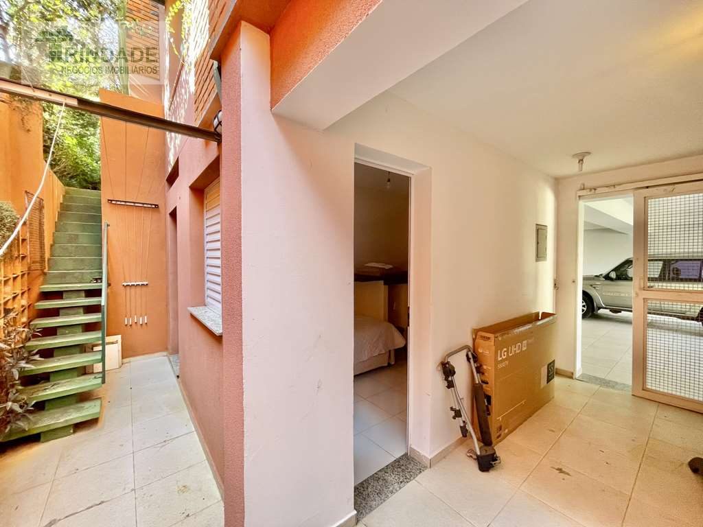 Linda casa c/ 4 suítes, lareira, gourmet e piscina!, foto 48 de 54