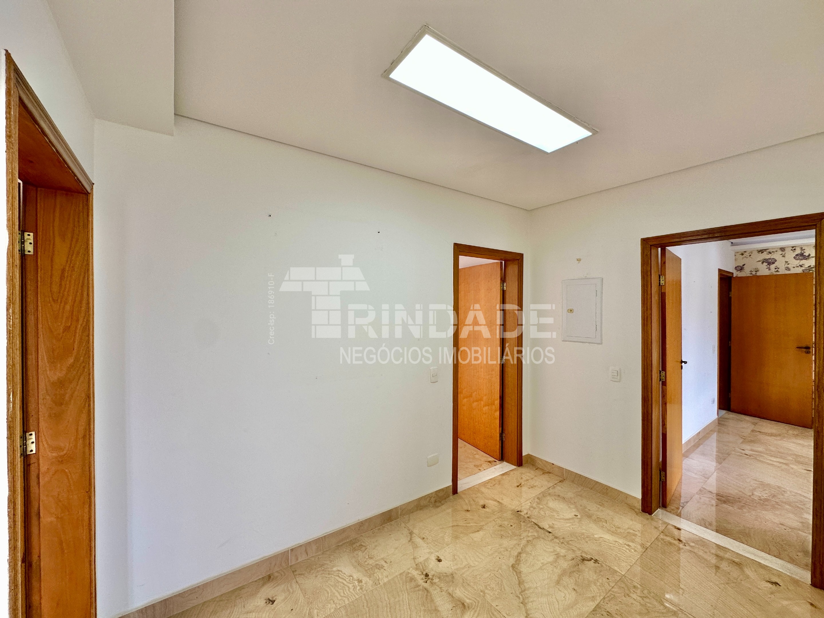 Ótima casa com 3 suítes na Granja Viana, foto 32 de 49