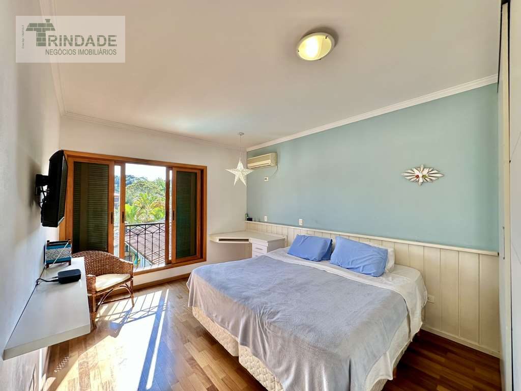 Casa com 4 dormitórios / 3 suítes, piscina, gourmet e muita natureza!, foto 41 de 55