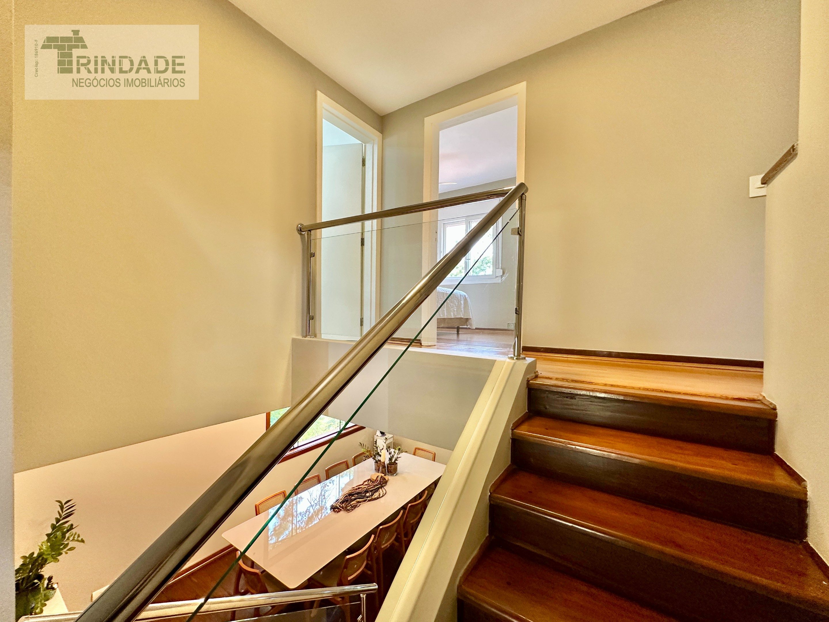 Casa com 4 dormitórios / 1 suíte na Granja Viana, foto 38 de 54