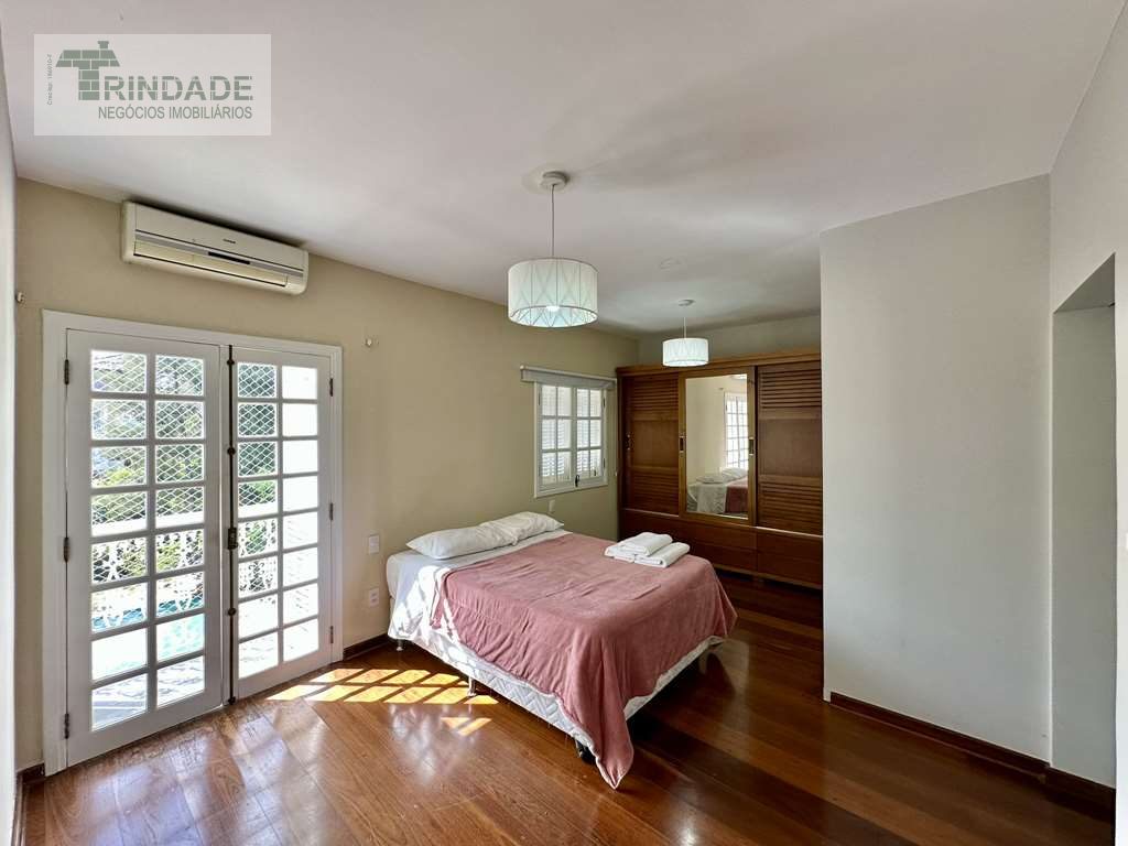 Casa com 5 suítes, gourmet e piscina na Granja Viana, foto 24 de 54