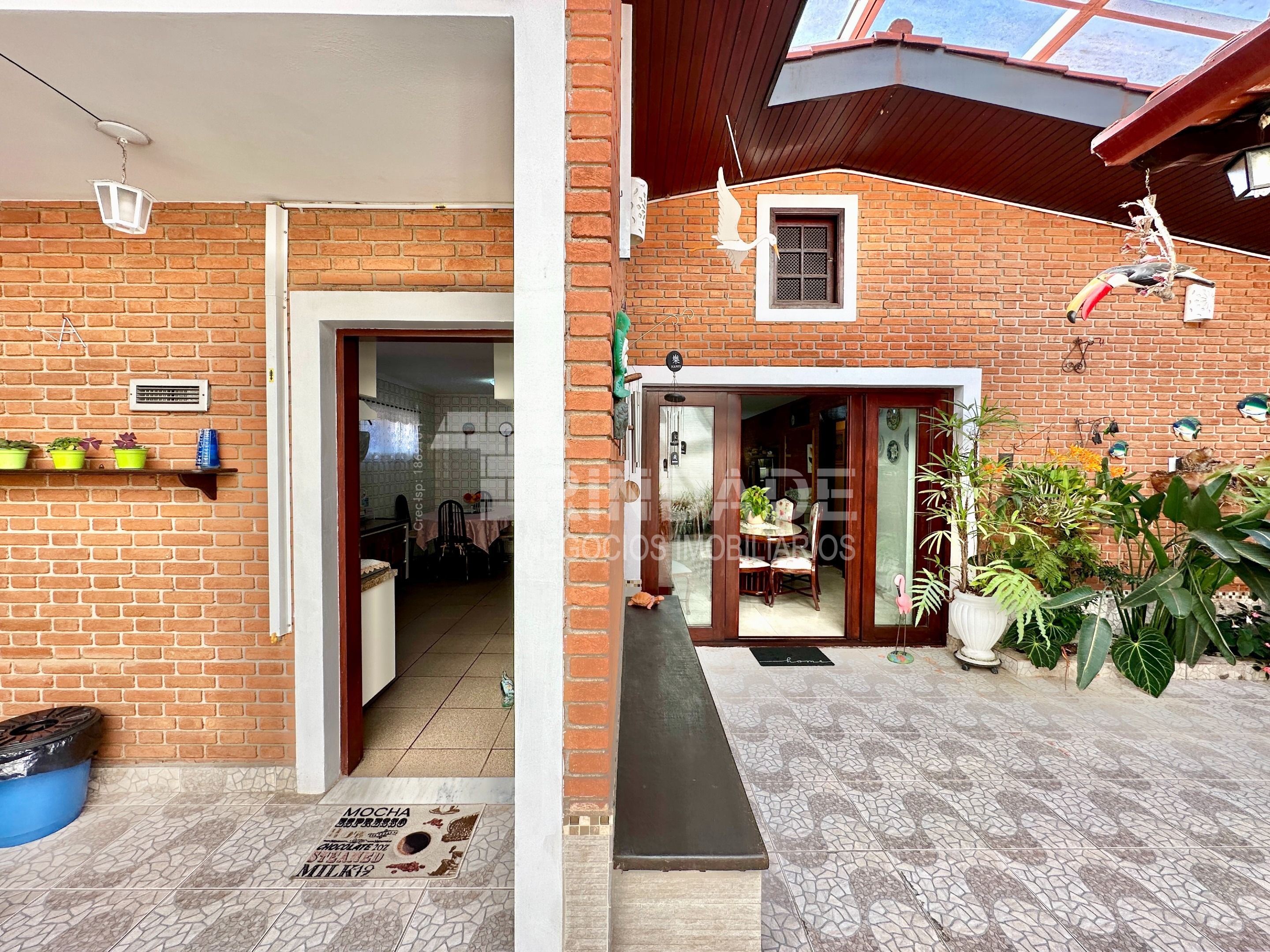Casa Térrea com 3 dormitórios na Granja Viana, foto 42 de 52