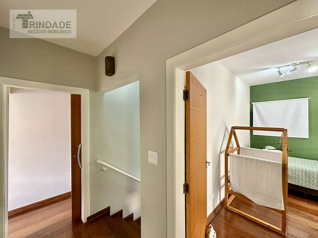 Casa com 5 suítes, gourmet e piscina na Granja Viana, foto 20 de 54