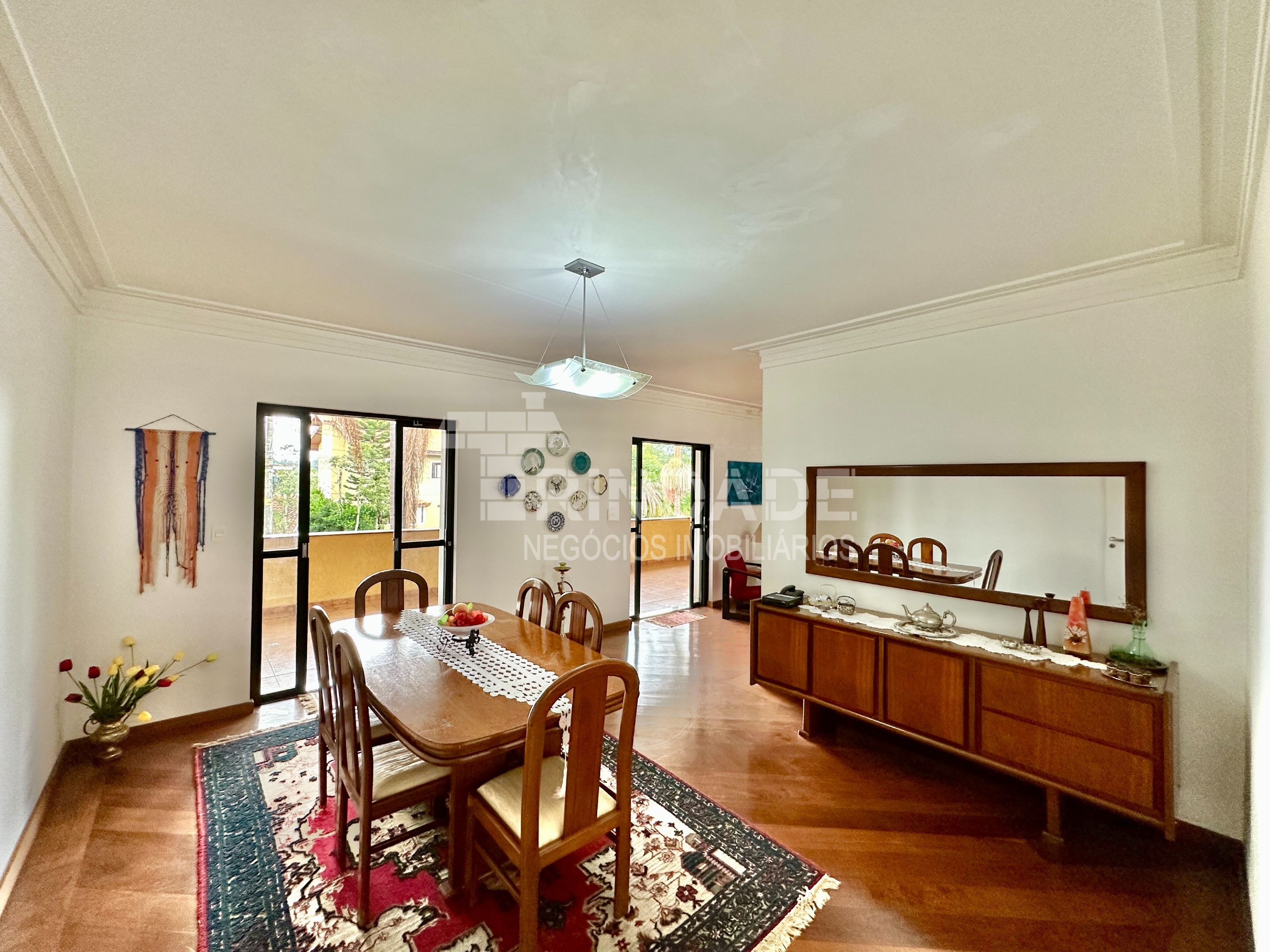 Casa impecável com 5 suítes na Granja Viana, foto 31 de 54