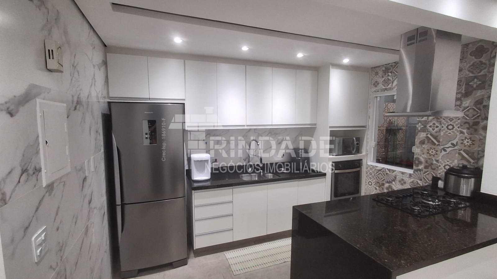 Casa com 3 dormitórios / 1 suíte na Granja Viana, foto 6 de 32