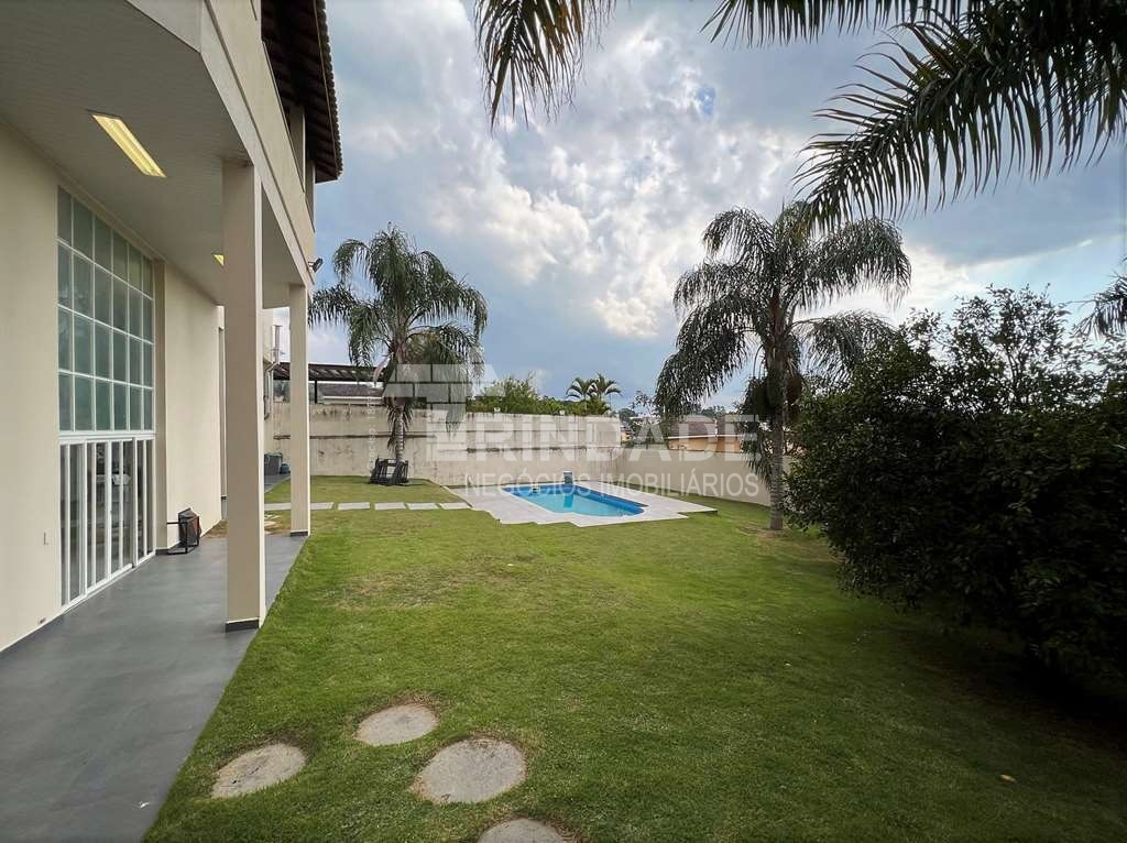 Casa impecável com 4 dormitórios / 3 suítes na Granja Viana, foto 31 de 48