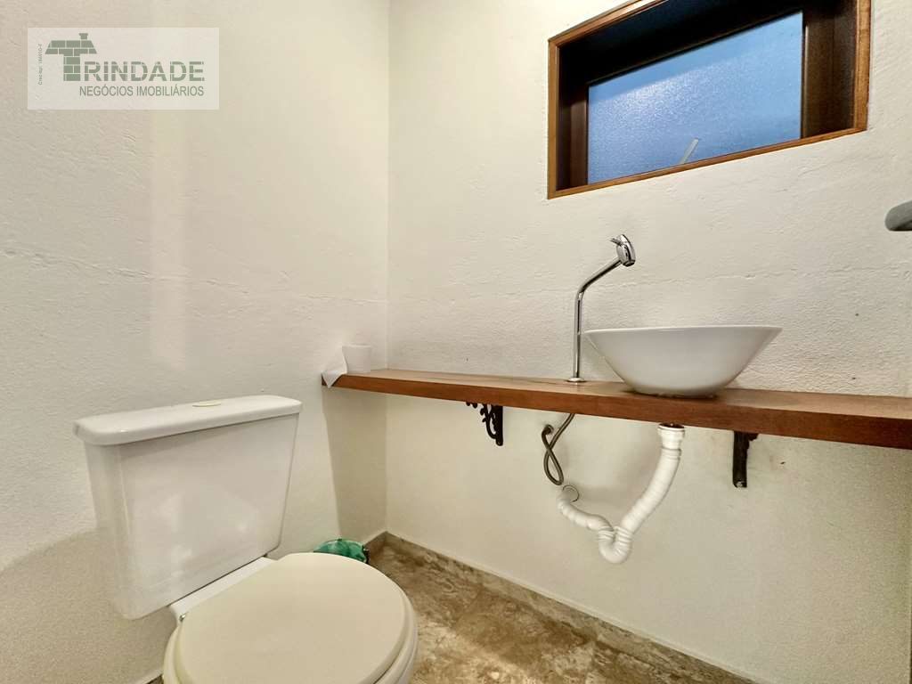 Casa com 5 dormitórios / 3 suítes na Granja Viana, foto 9 de 53