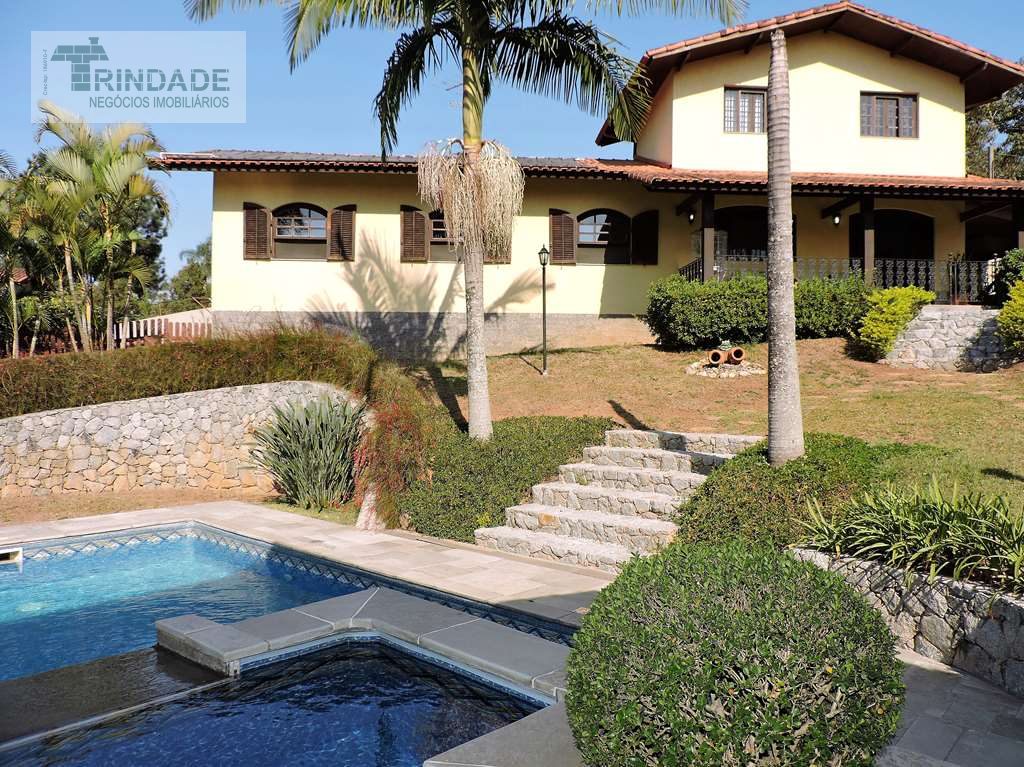 Casa com 3 dormitórios / 1 suíte em 2 lotes na Granja Viana, foto 1 de 32