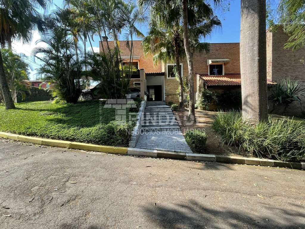 Ótima casa com 4 suítes na Granja Viana, foto 2 de 52