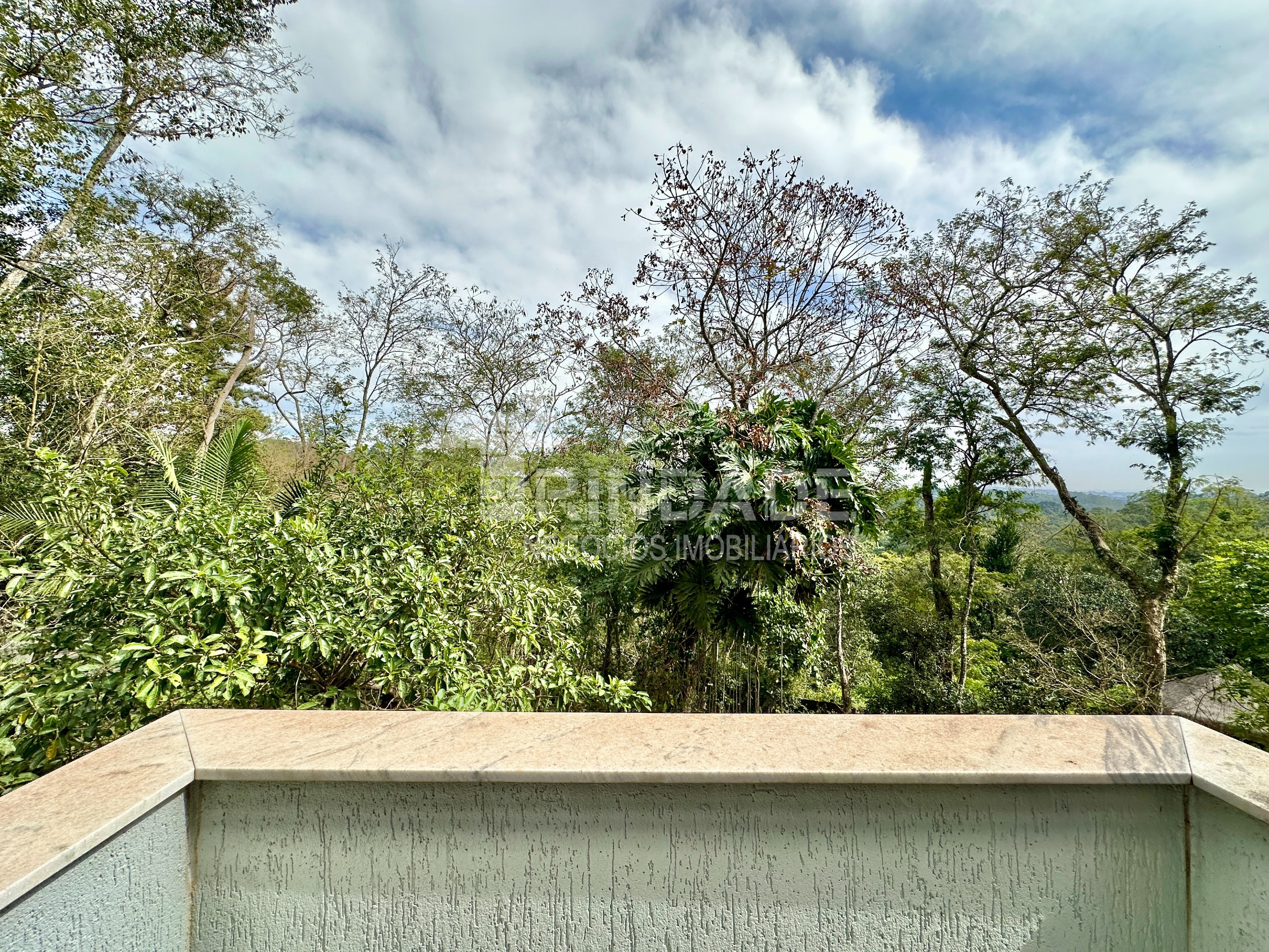 Ótima casa com 3 suítes na Granja Viana, foto 12 de 49