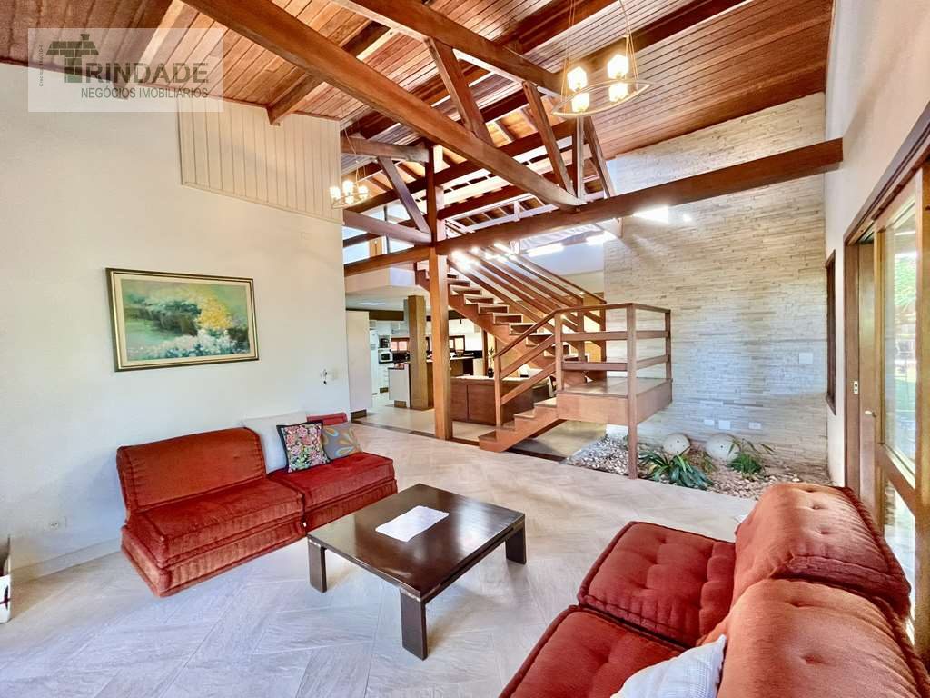 Casa impecável com 5 dormitórios / 3 suítes na Granja Viana, foto 9 de 53