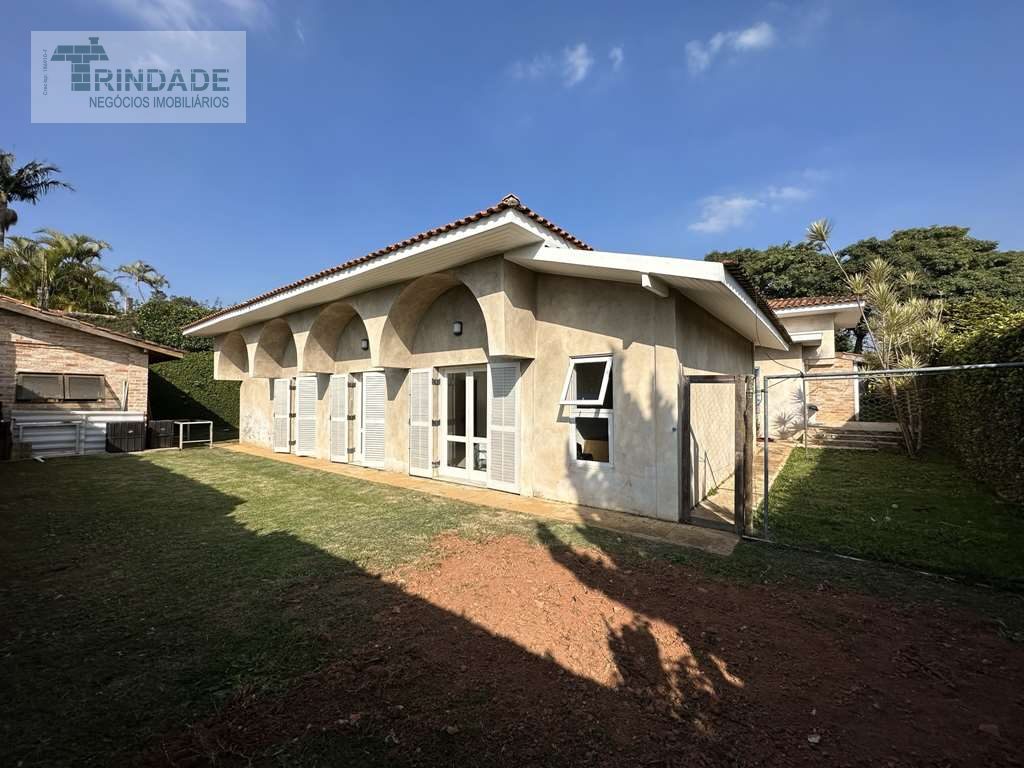 Casa térrea com 3 suítes na Granja Viana, foto 1 de 42